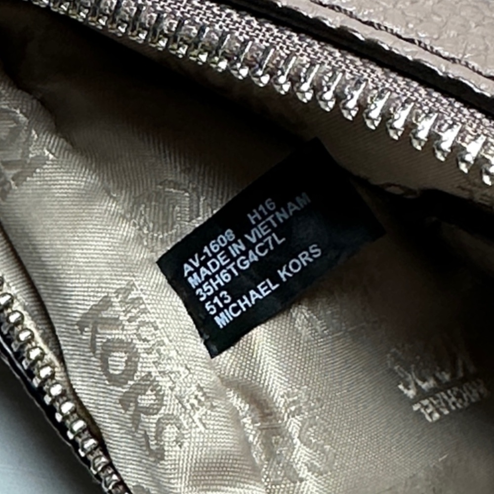 Michael Kors Brooklyn cinder gray Crossbody Bag with Tassel - Picture 12 of 13